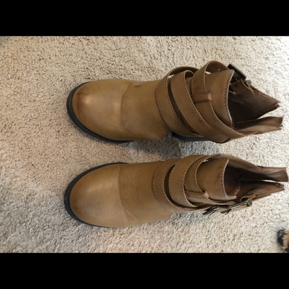 Booties - Picture 1 of 3